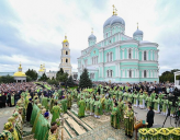 СВЯТЕЙШИЙ ПАТРИАРХ КИРИЛЛ СОВЕРШИЛ ЛИТУРГИЮ В СЕРАФИМО-ДИВЕЕВСКОМ МОНАСТЫРЕ