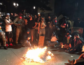 В США активисты «Black Lives Matter» сожгли десятки Библий
