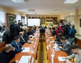 Круглый стол в Лавре – власти: Антицерковный закон нужно срочно отменить