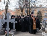 Радоница в Александро-Невской Лавре