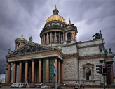 Дискуссия о передаче храмов в пользование Церкви